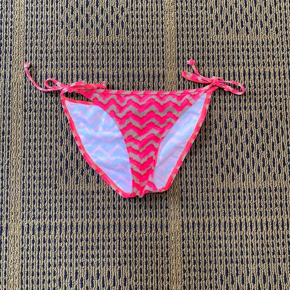 Bathing suit bottom